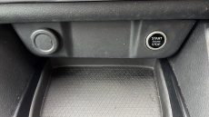 Nissan Qashqai 1.3 DiG-T MH Acenta Premium 5dr Petrol Hatchback